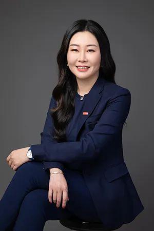 上市(shi)公司實控人(rén)離婚140億歸女(nü)方 曾任北大(dà)名譽校董