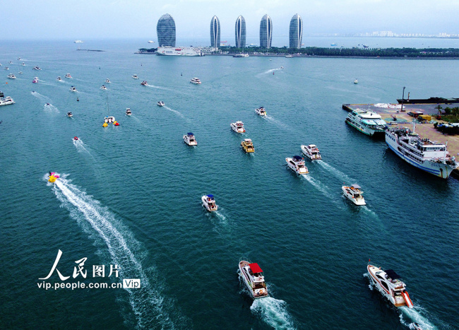 海南(nán)三亞：千帆出海