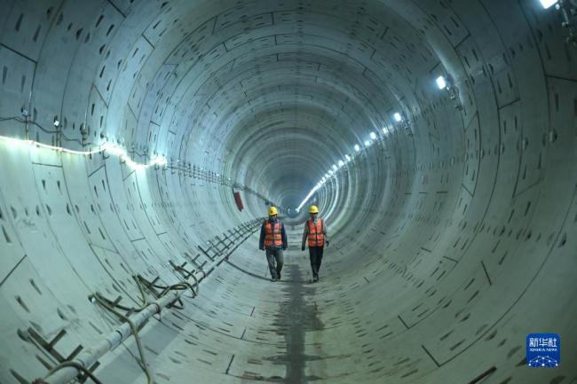 合肥軌(gui)道交通(tong)4号線南(nan)延線全(quán)線“洞通(tong)”