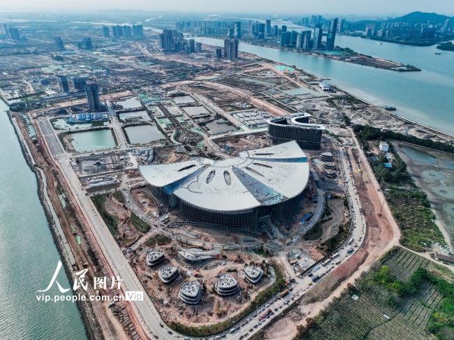 廣(guang)東廣州:國(guo)際金融論(lùn)壇會址建(jiàn)設如火如(rú)荼