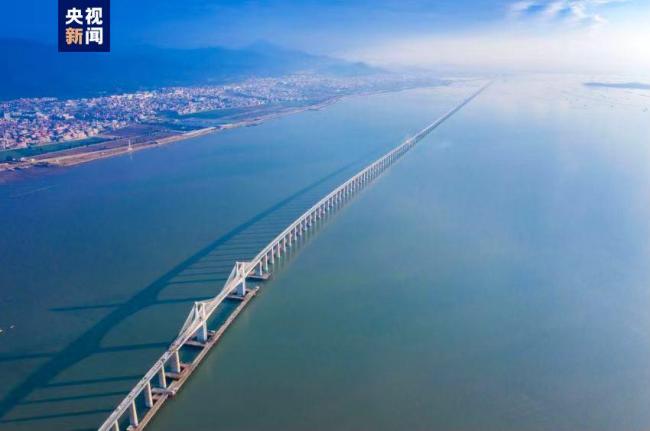 開通倒計(jì)時!複興号(hao)智能動車(che)組正式在(zai)福廈高鐵(tiě)試跑